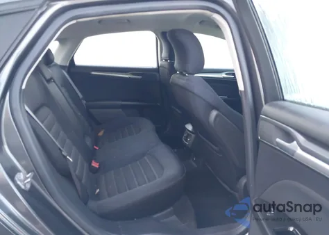 2015 Ford Fusion Se z USA, uszkodzony, nr VIN 1FA6P0H73F5129049